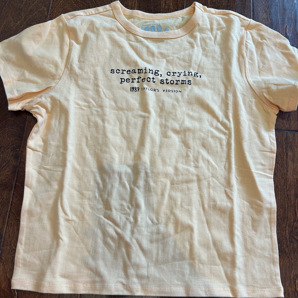 Taylor Swift Cream Graphic Tee